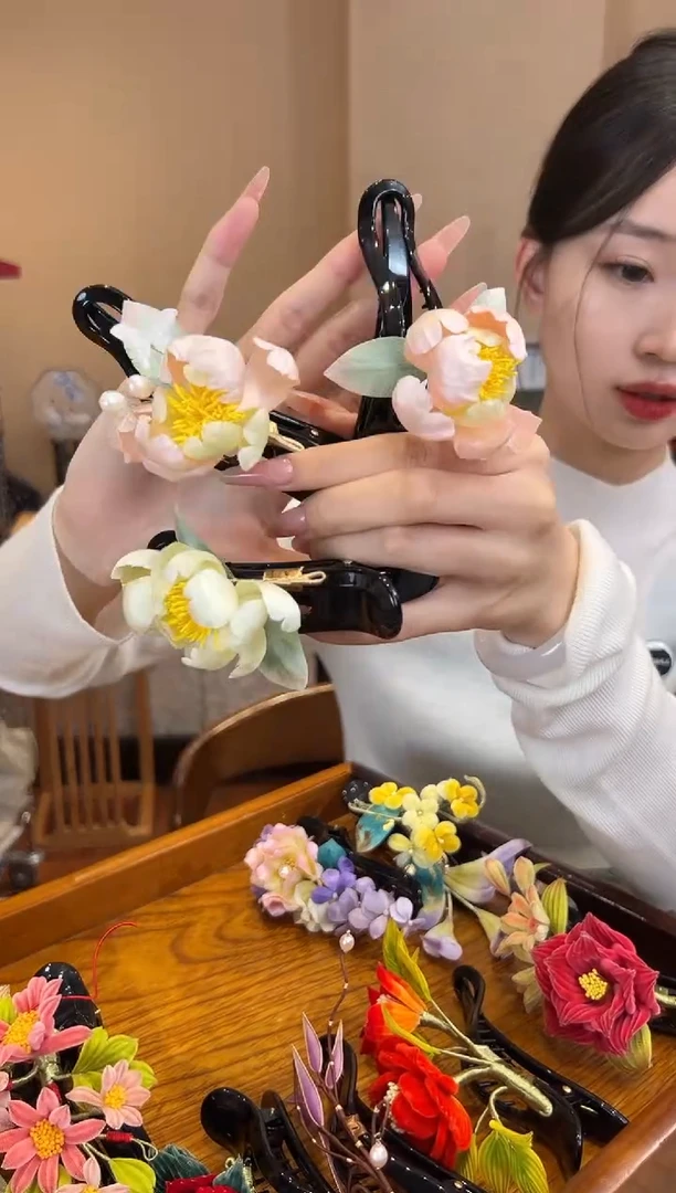 刺绣非遗绒花（发饰）