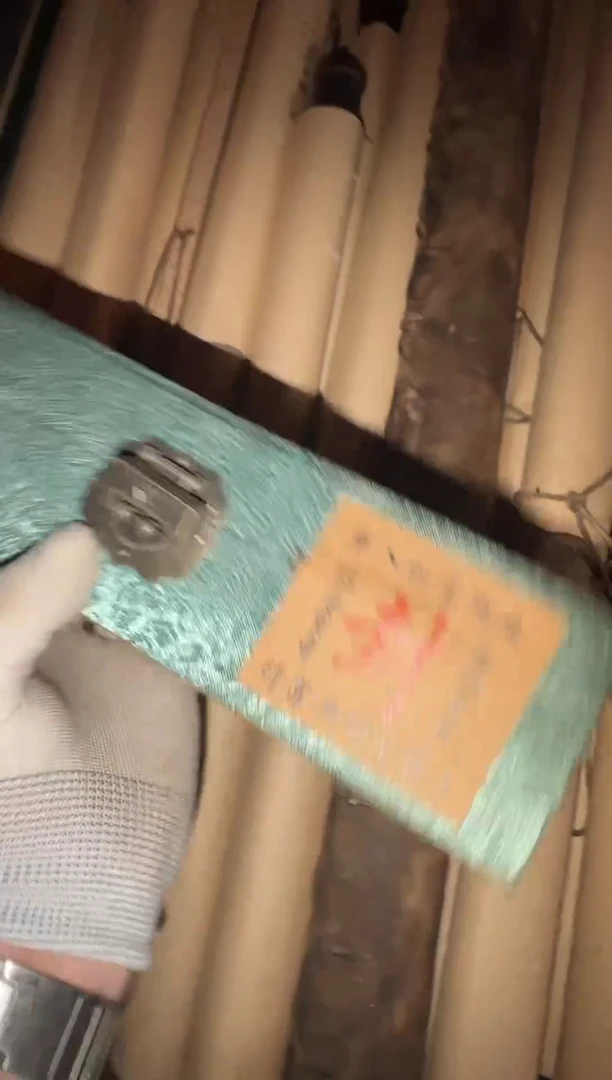 木精品蓝带锁小盒666