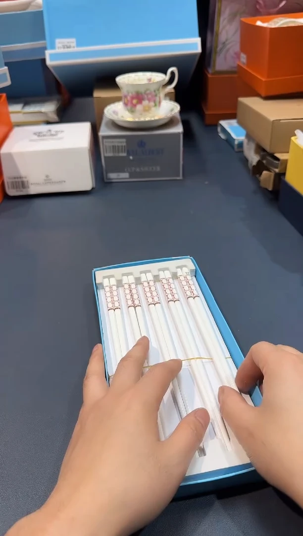 【闪购商品】碗B523-H1750全场正品，京东包邮