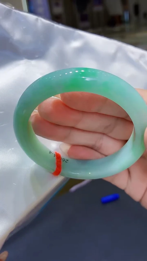 未镶嵌手镯翡翠翡翠手镯54