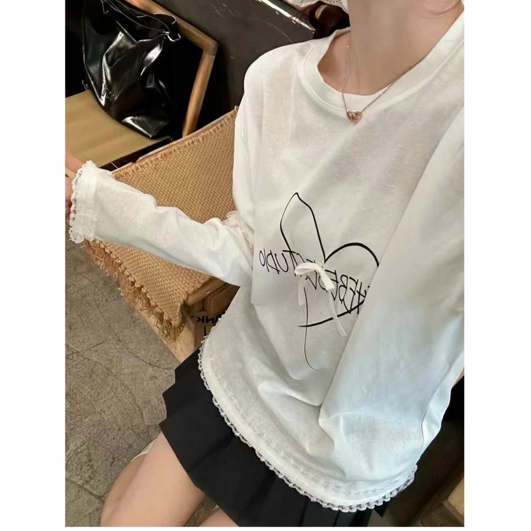 蕾丝拼接爱心T恤女2025新款春季爱心蝴蝶结印花长袖中长款上衣
