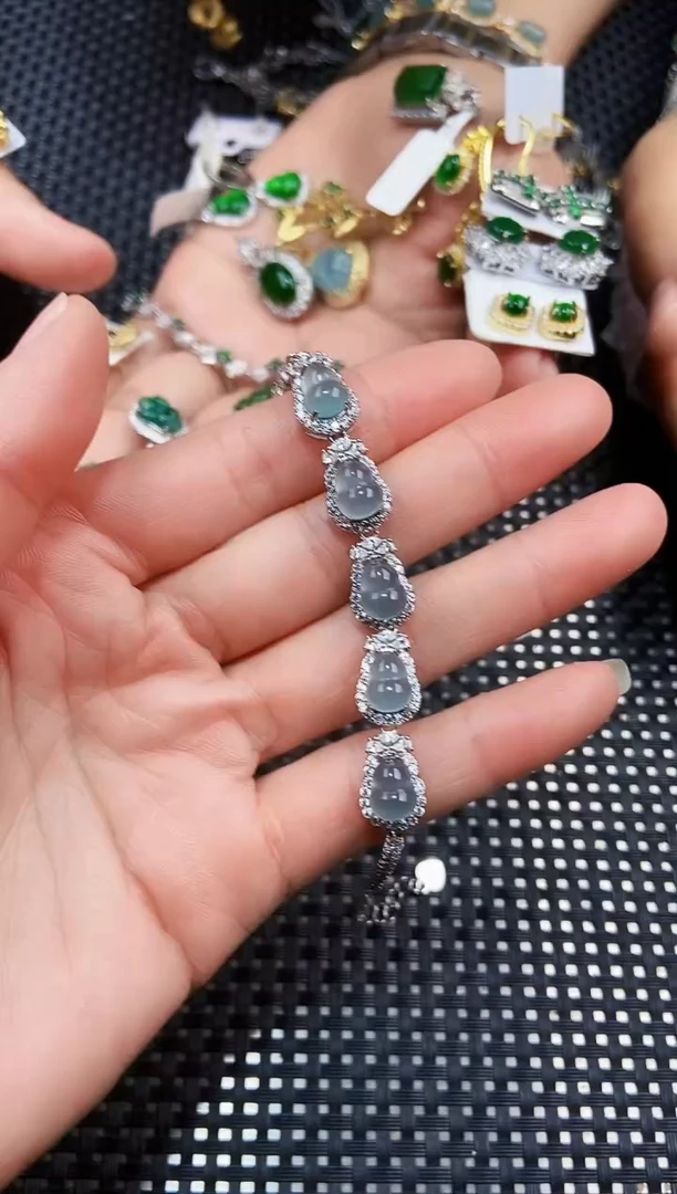 【闪购商品】翡翠手链未镶嵌1111111111