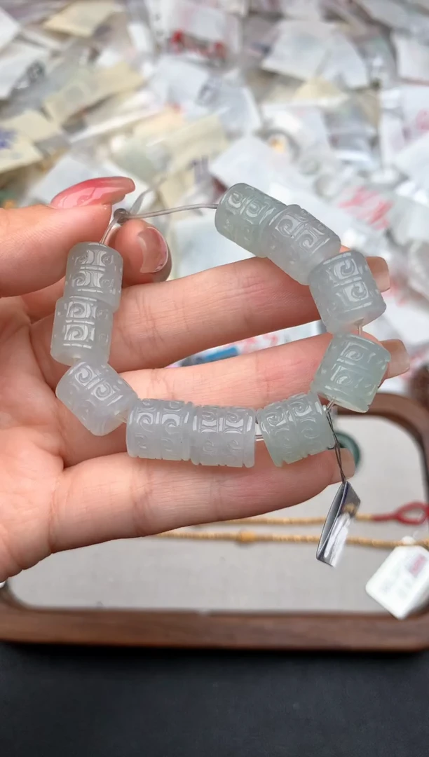 未镶嵌挂件翡翠一