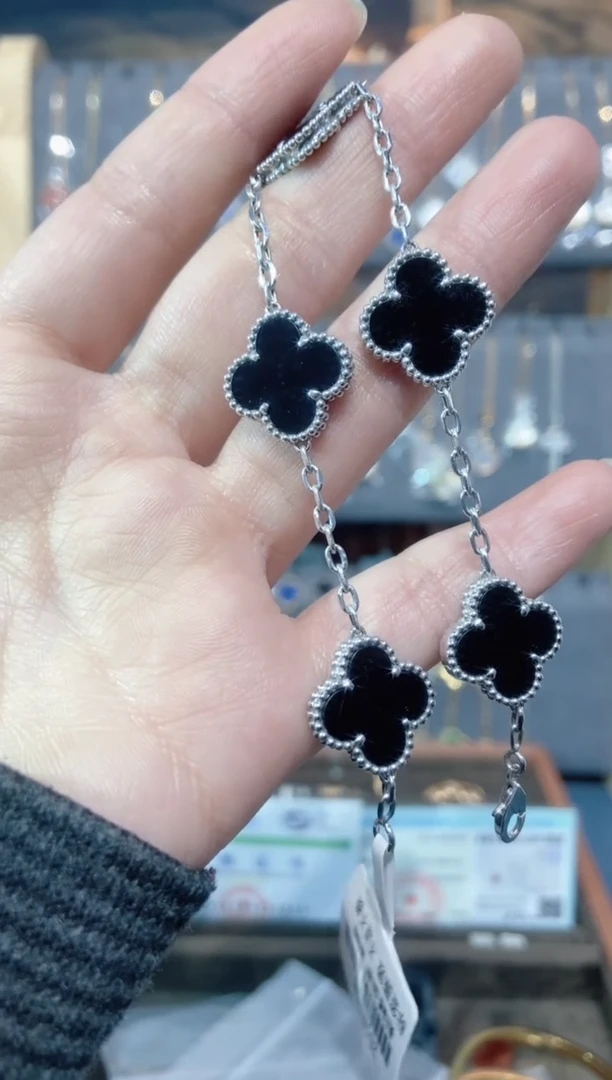 18K金镶嵌手链玛瑙/玉髓玛瑙K白红五花