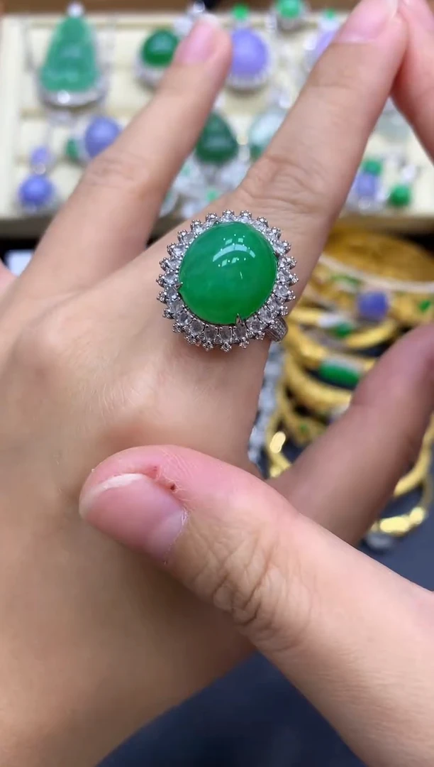 18K金镶嵌戒指翡翠398-中国好珍宝