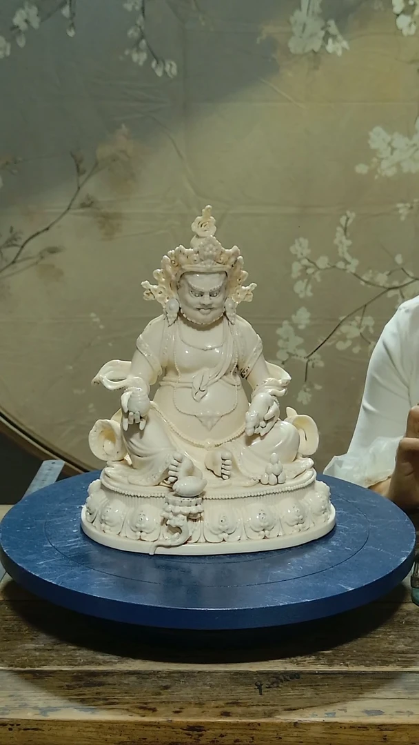 佛像宽***叔德化瓷财神造像