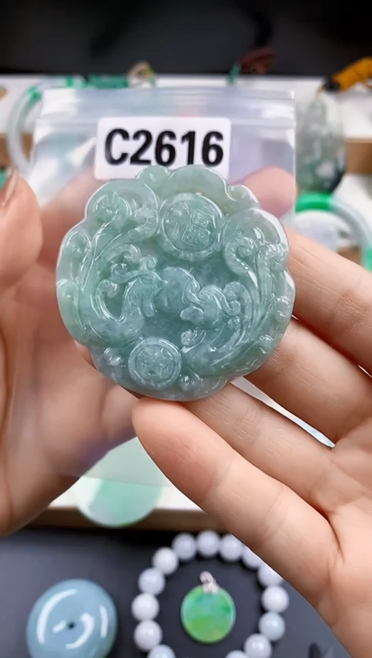 颈饰未镶嵌翡翠天然翡翠吊坠挂件