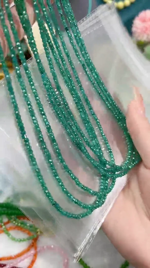 【闪购商品】祖母绿颈饰银S925镶嵌99