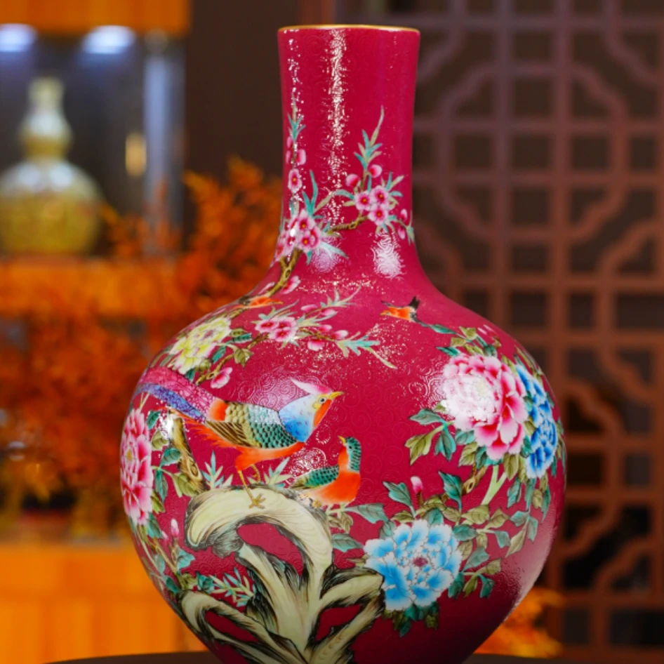 樊匠造器 扒花粉彩红地锦鸡富贵天球瓶