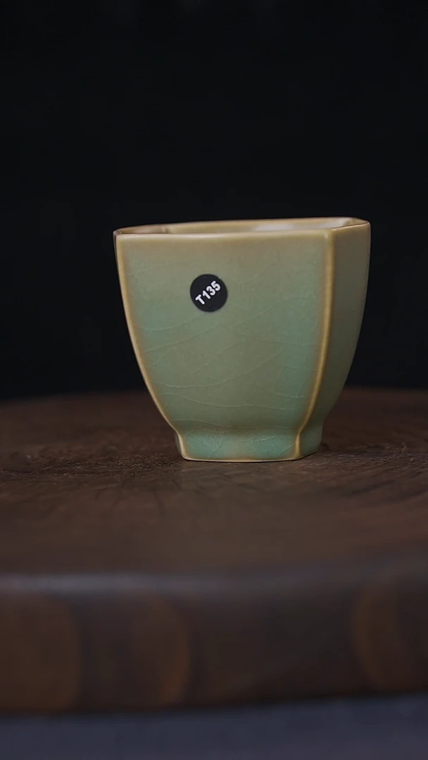 仿古青绿四方杯一级品节日福利