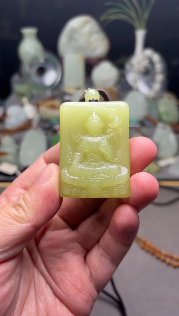 颈饰未镶嵌和田玉观音