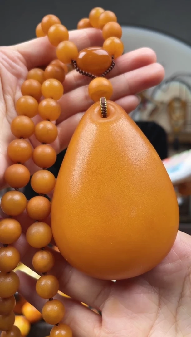 【闪购商品】琥珀裸石未镶嵌首饰 假1赔4 （多样性发货1件