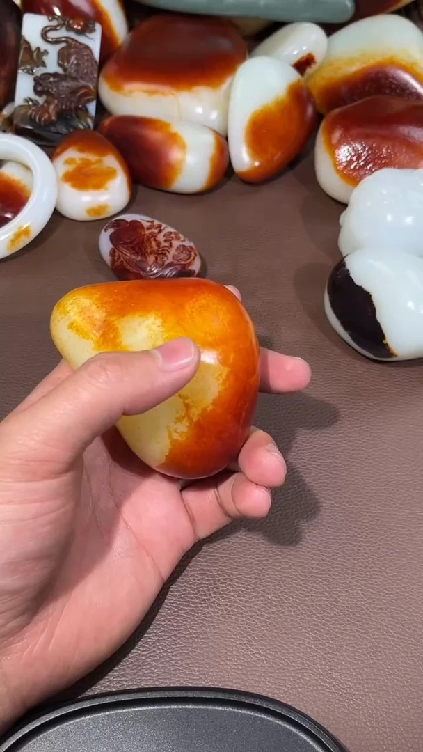 吊坠(不含链)未镶嵌和田玉天*?吊坠