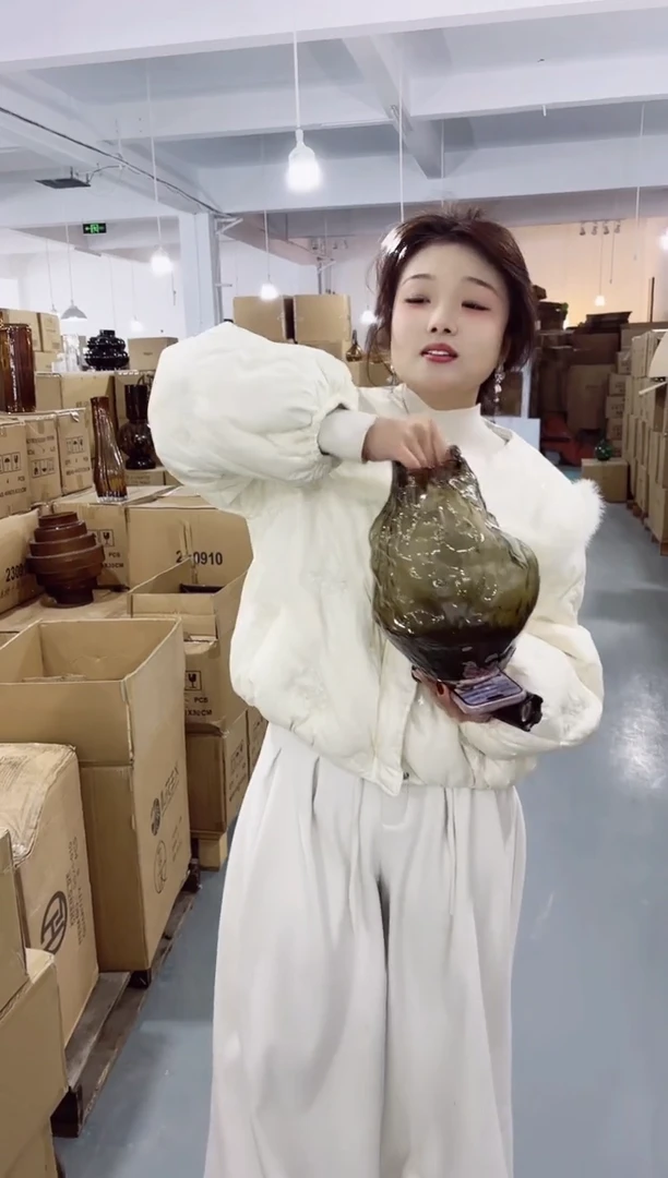 【闪购商品】玻璃私花主义花瓶厂-微瑕--248W