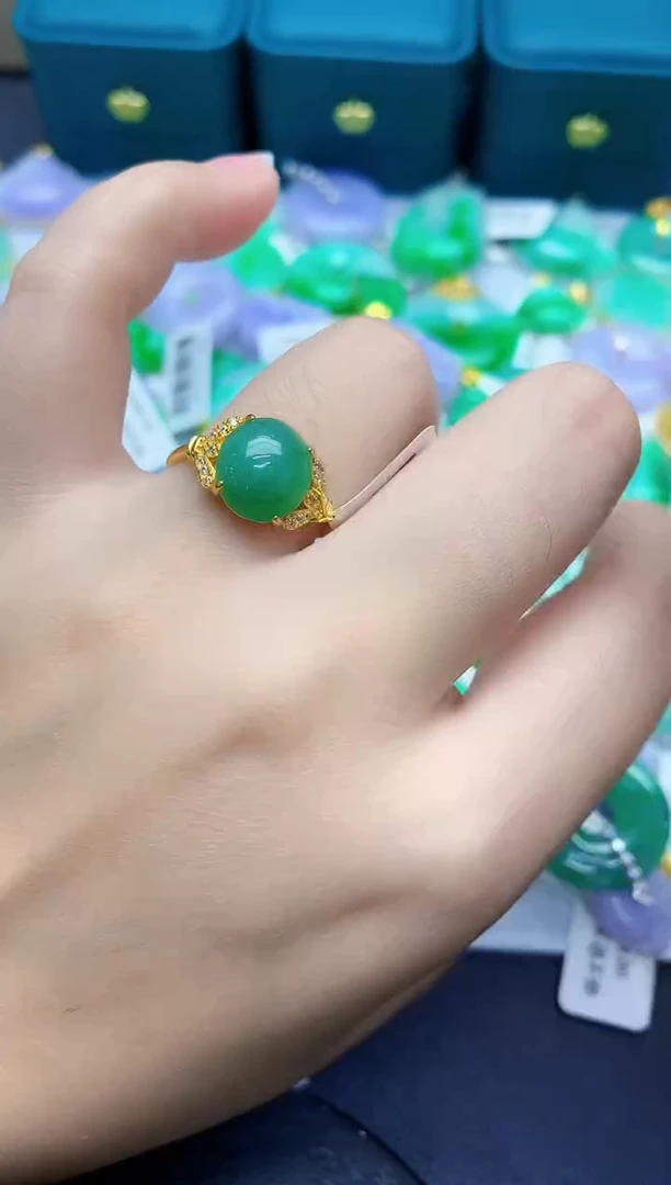 颈饰未镶嵌翡翠缅甸天然翡翠A货