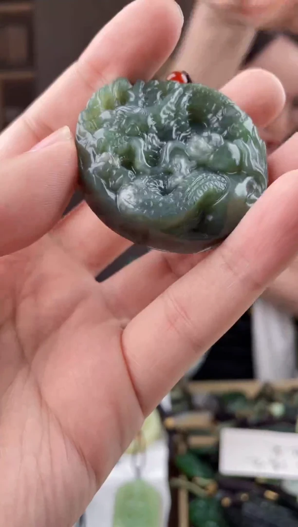 颈饰未镶嵌和田玉拍一发一，多样性发货