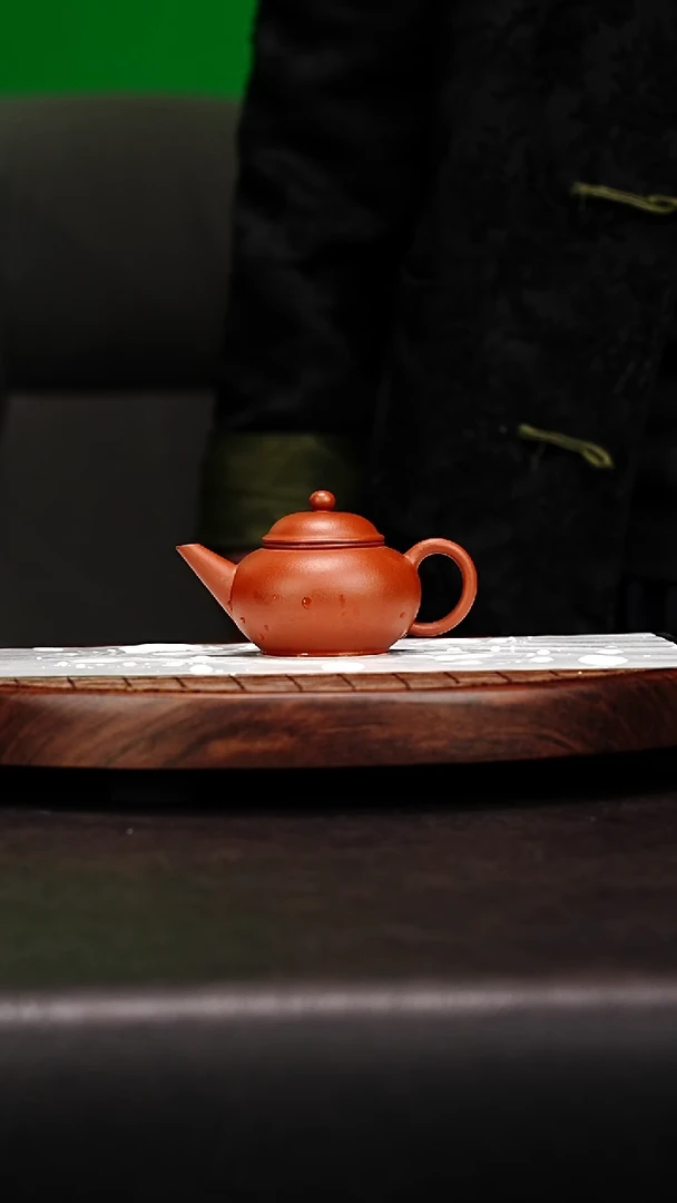 宜兴原矿高端紫砂 松亭老朱泥150cc