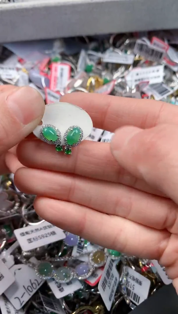 银S925镶嵌戒指翡翠5        3