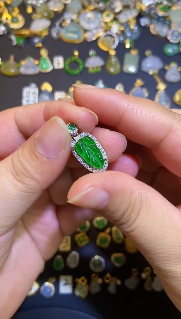 翡翠银S925镶嵌吊坠(不含链)1