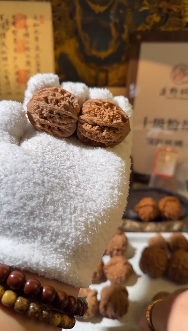 把件文玩核桃38+全品麦虎