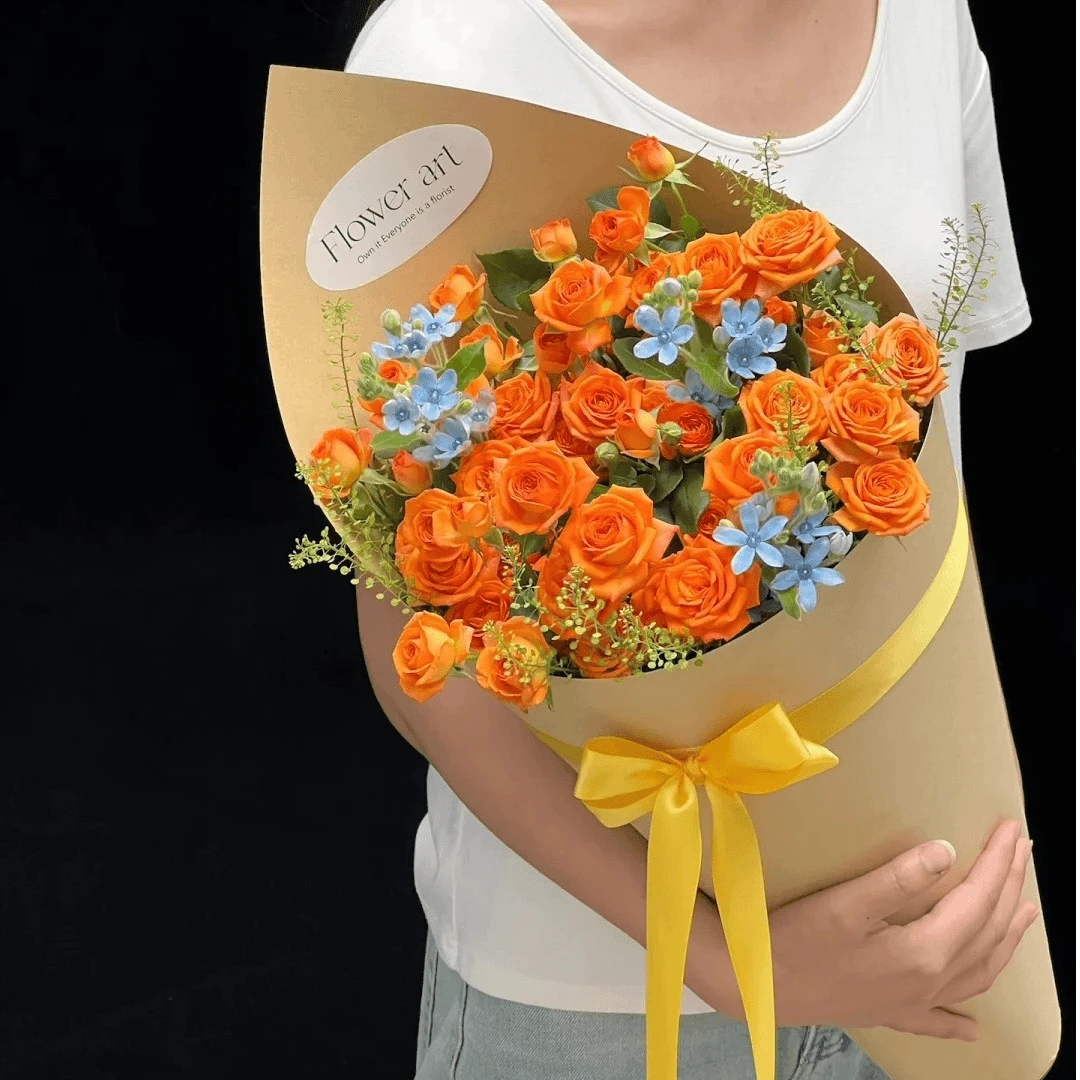 鲜花冰淇淋花束小时达鲜花订购全国同城配送女友生日鲜花附近花店