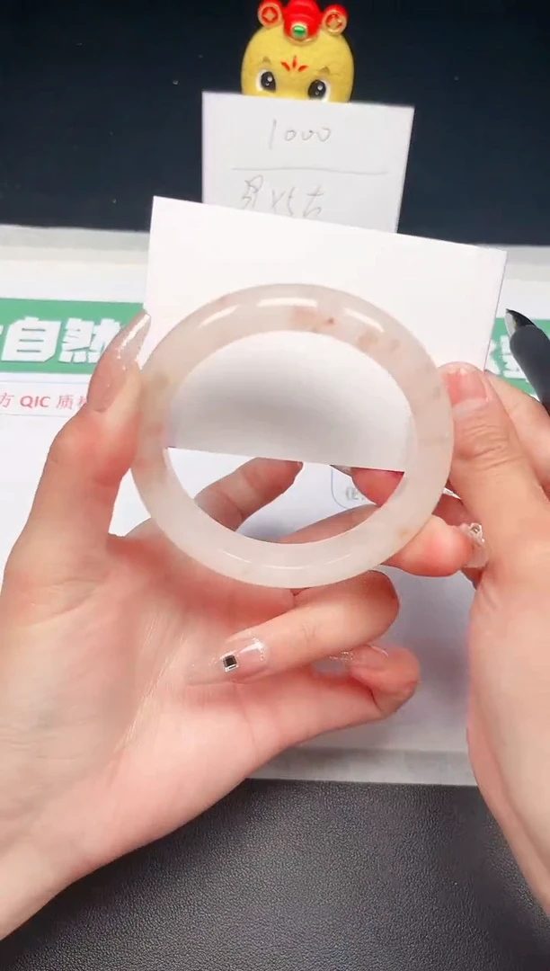 【闪购商品】石英质玉手镯未镶嵌159-60-61