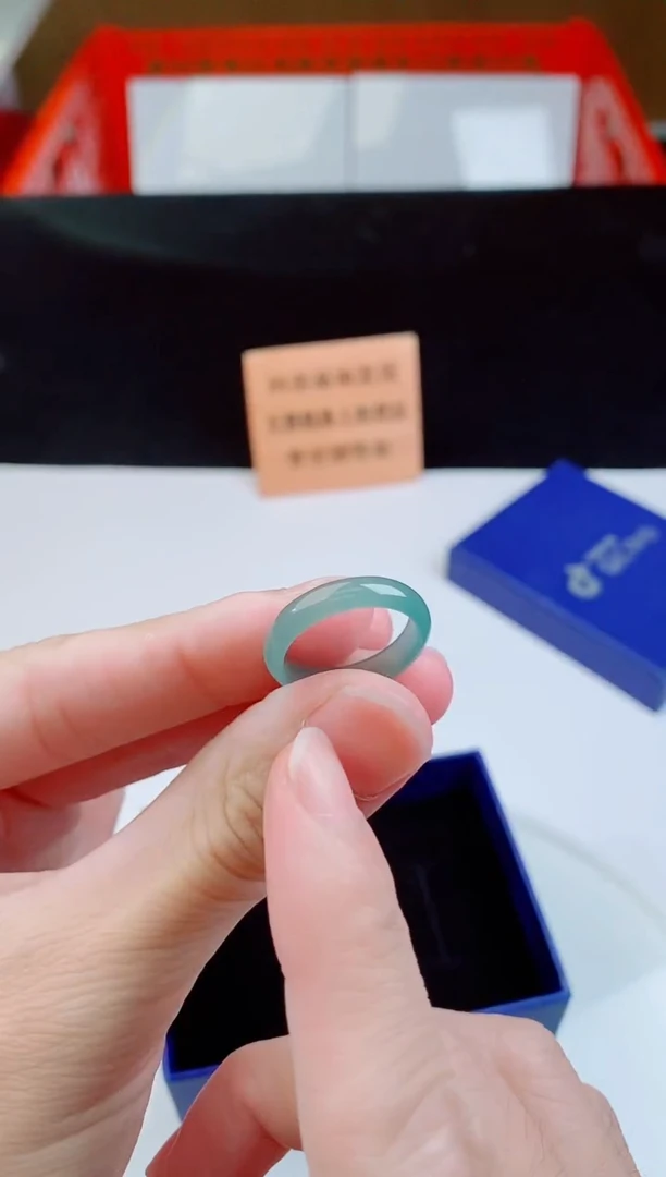 颈饰未镶嵌翡翠   ·15