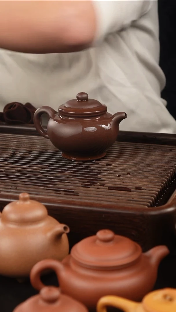 紫砂公道杯一厂紫泥 掇只壶 200CC