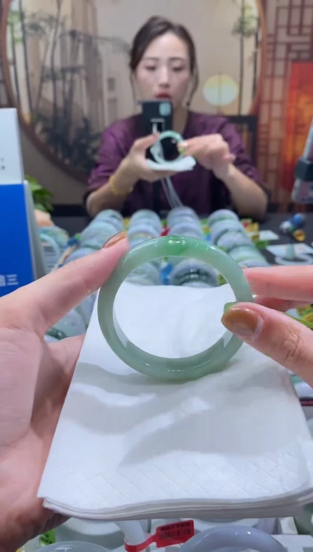 未镶嵌手镯翡翠000075102