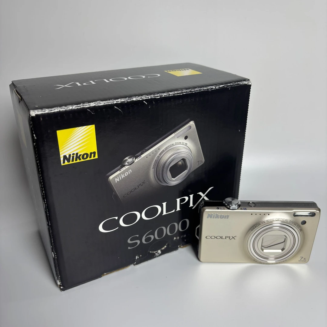 95新 Nikon/尼康 S6000 香槟金 1420w像素 出片奶油肌 配件齐全
