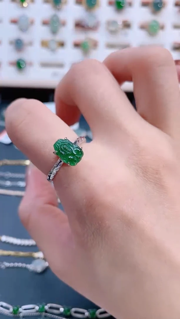 银S925镶嵌戒指翡翠天然翡翠