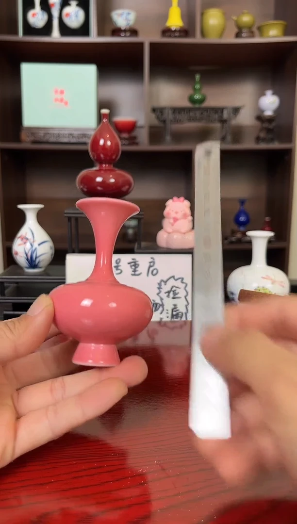 摆件瓷12.9晚小花瓶摆件（手工制品默认微瑕）