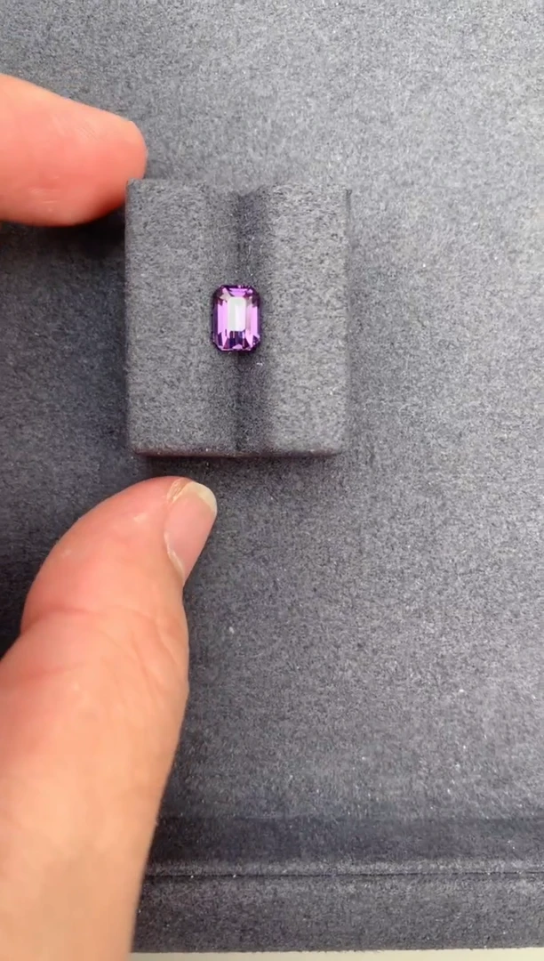 【闪购商品】尖晶石裸石未镶嵌1.4ct紫尖晶