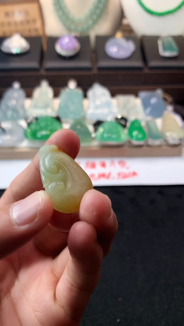 未镶嵌定制翡翠静**️  S毛货不退不换