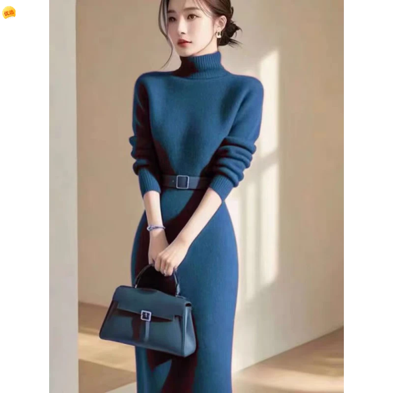 时尚气质长袖高领针织连衣裙女2025新款秋季内搭毛衣打底裙配大衣