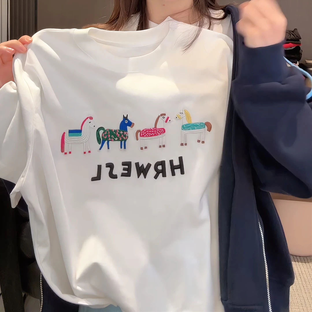 【小马假日】2025春款时尚百搭休闲宽松短袖T恤LK2501391