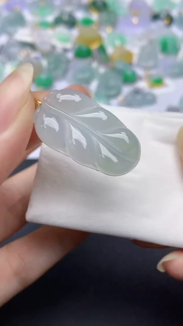 颈饰未镶嵌翡翠天然缅甸a货翡翠百元以上9元证书费自理