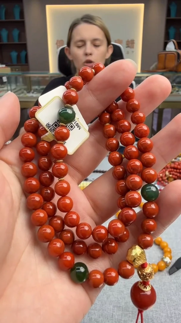 颈饰未镶嵌南红玛瑙293秒拍号 假一罚三