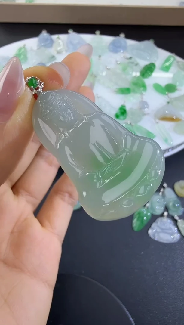 颈饰18K金镶嵌翡翠H1110-1501-261