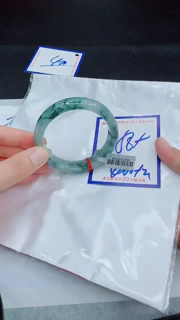 翡翠手镯未镶嵌11111111