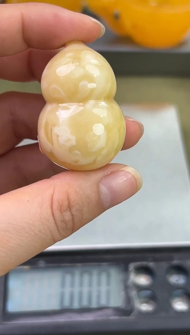 裸石琥珀未镶嵌琥珀蜜蜡吊坠