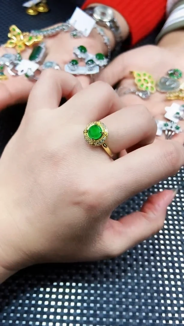 【闪购商品】翡翠戒指未镶嵌11111111