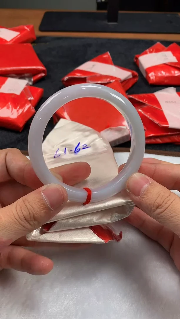 未镶嵌定制翡翠5034毛货不退不换 61-63