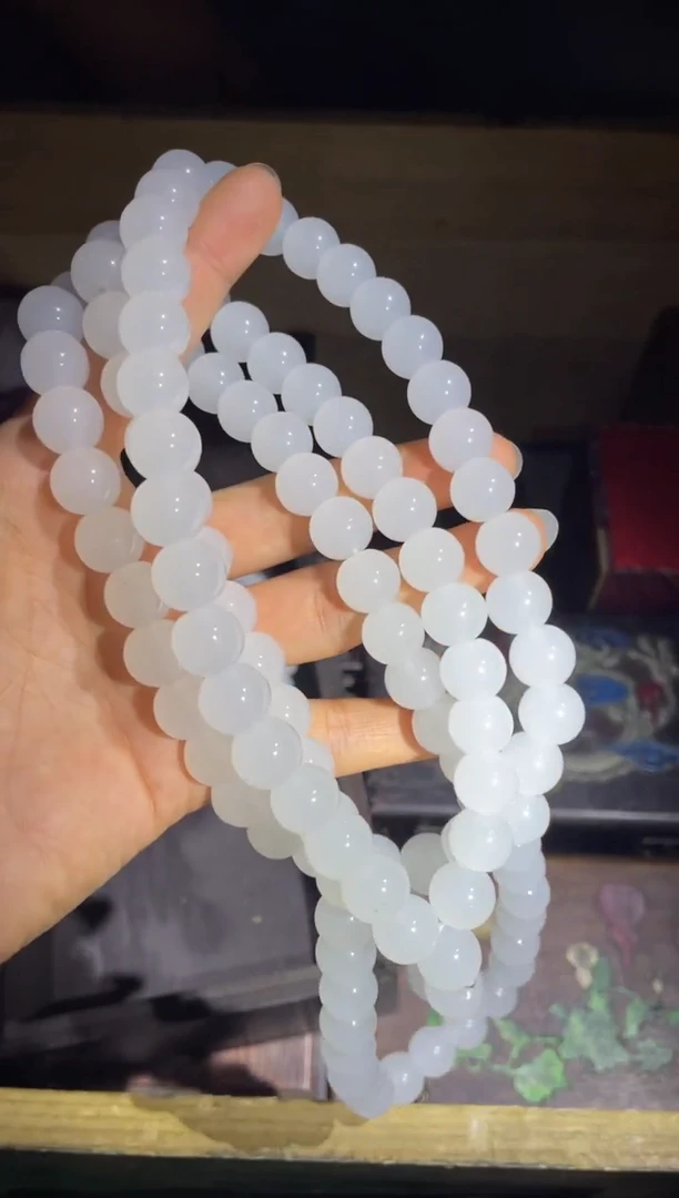 和田玉未镶嵌颈饰白玉108颗项链1件