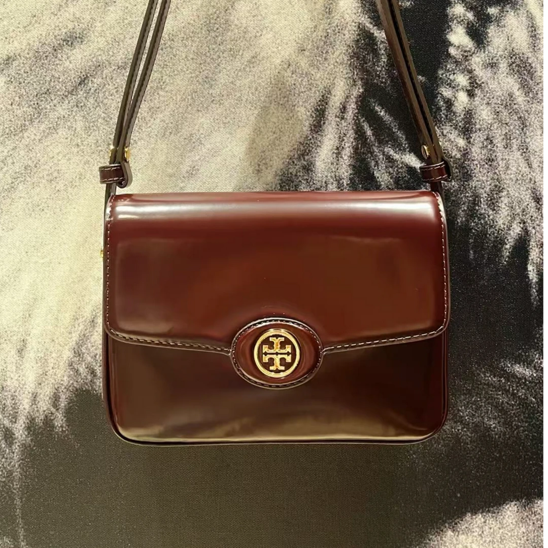 Tory Burch/汤丽柏琦 专柜款车厘子豆腐包 161943 21-10-16CM
