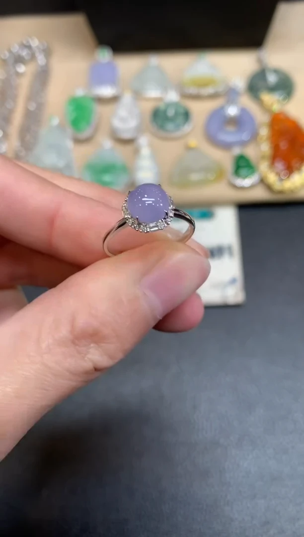 【闪购商品】翡翠戒指18K金镶嵌蛋面【无服务费】