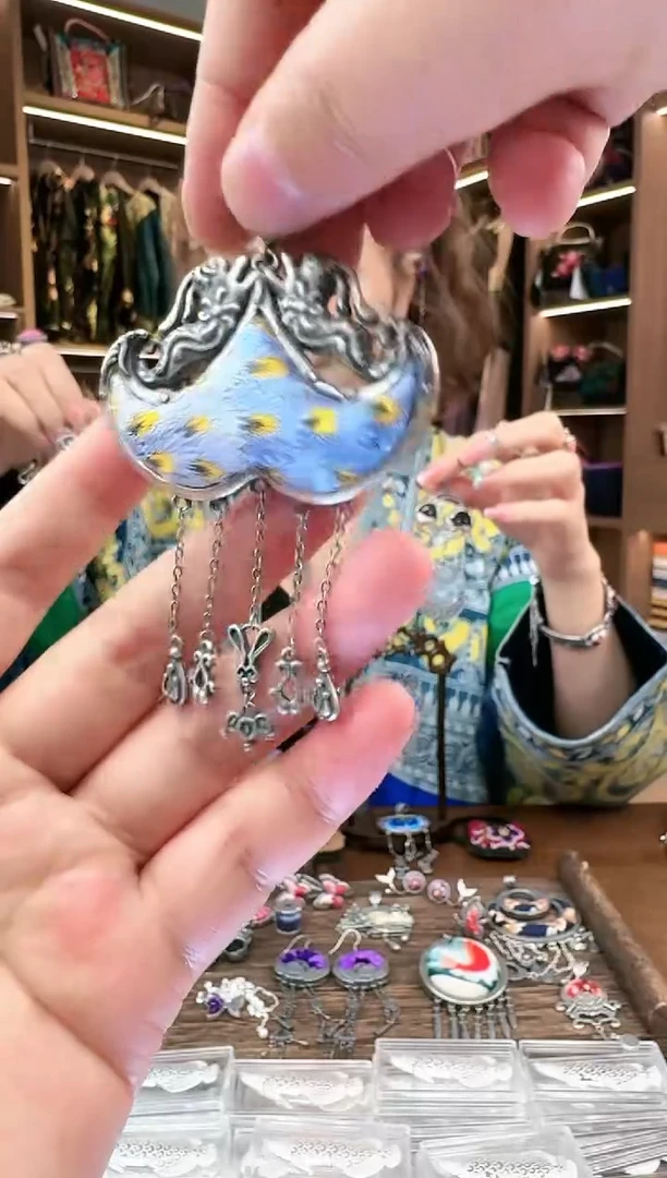 【闪购商品】织绣124黔东南苗族刺绣