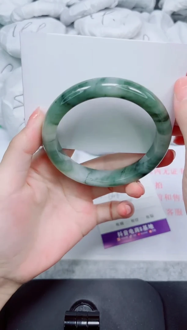 石英质玉手镯未镶嵌96-61.7