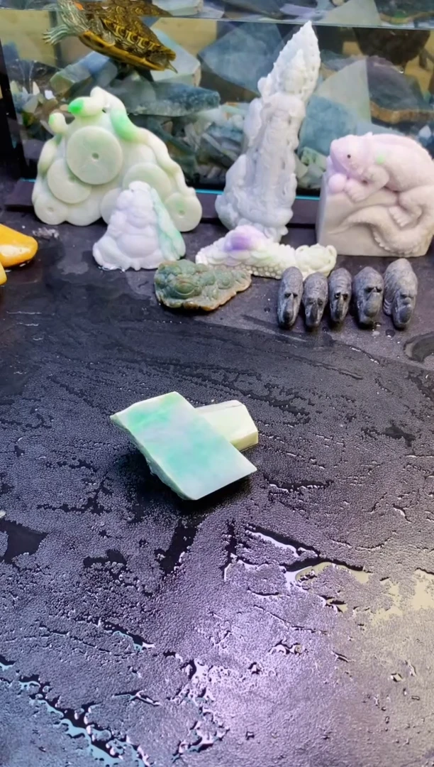 翡翠挂件未镶嵌天然翡翠029