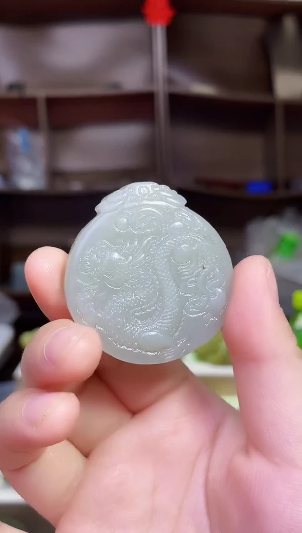 和田玉未镶嵌颈饰1